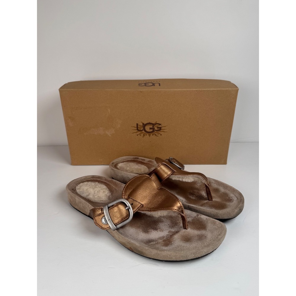 UGG Gypsy Bronze Metallic Leather Thong Flat Sheep Skin Sandals‎ Women's Size 8